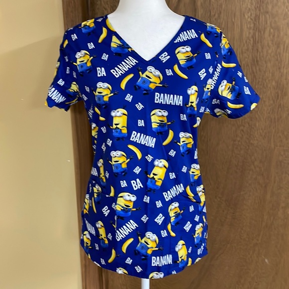 Tops - Despicable me scrub top
